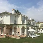 فيلة فيلاميل *